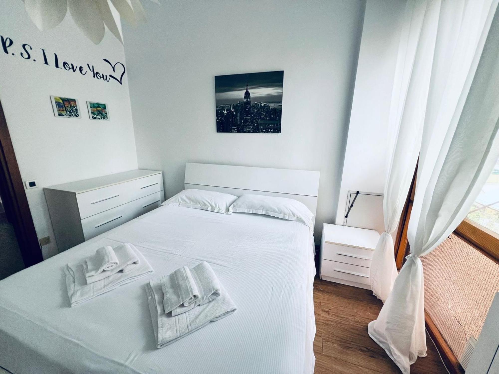 Apartment Angolo Di Mare